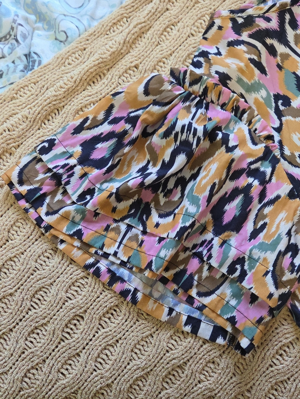 Anthro Mari Rai Ikat Print Flutter Sleeve Blouse - Size 1X - Picture 5 of 10